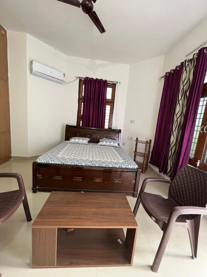 Travel Curiosity Homestay Alwar Buitenkant foto